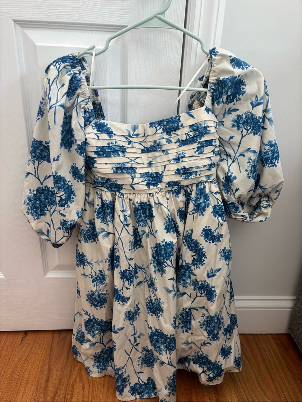 Blue Floral Puff-Sleeve Women’s Abercrombie Dress